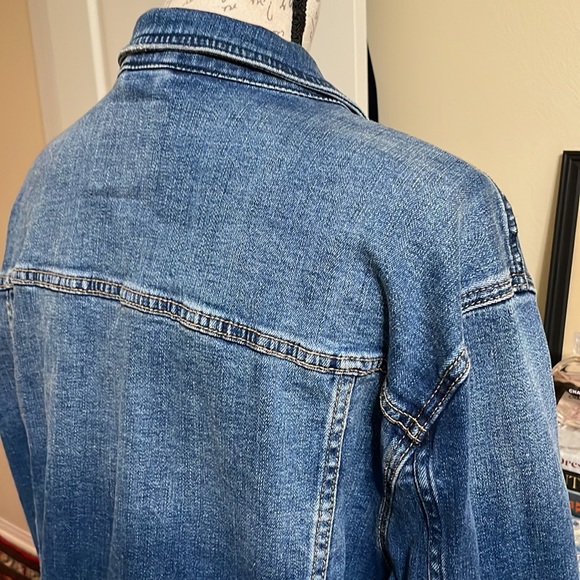 BlankNYC Denim Jean Jacket - Picture 10 of 12